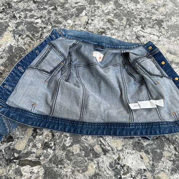 Crewcuts toddler jean jacket size 3 - Picture 5 of 5